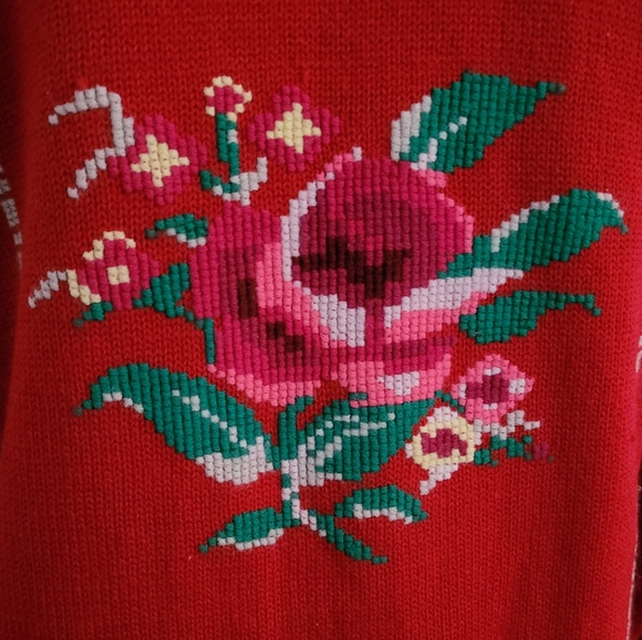 VINTAGE CHINAWEAR BY MORSLY RED KNIT FLORAL STICH PRINT SWEATER - Picture 2 of 6